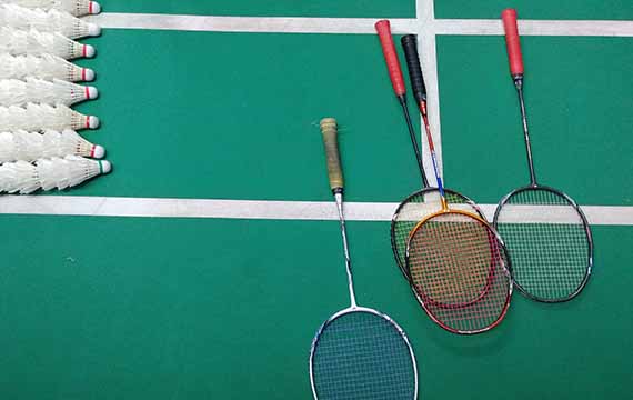 Badminton